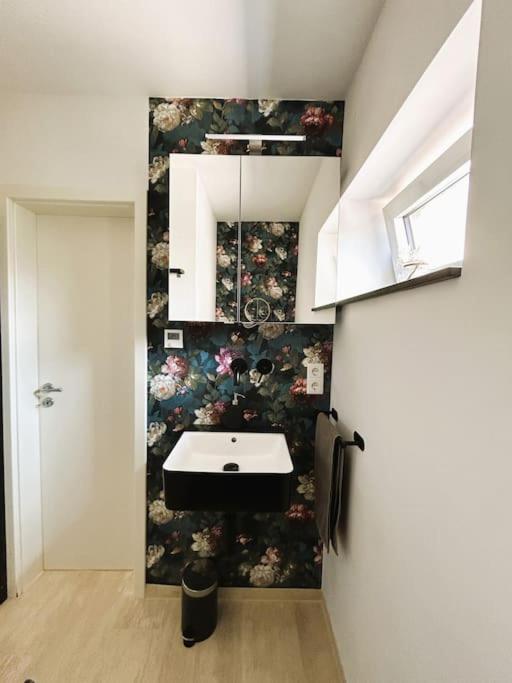 Charmante 2-Zimmerwohnung Im Luftkurort Lippe Lage  Bagian luar foto